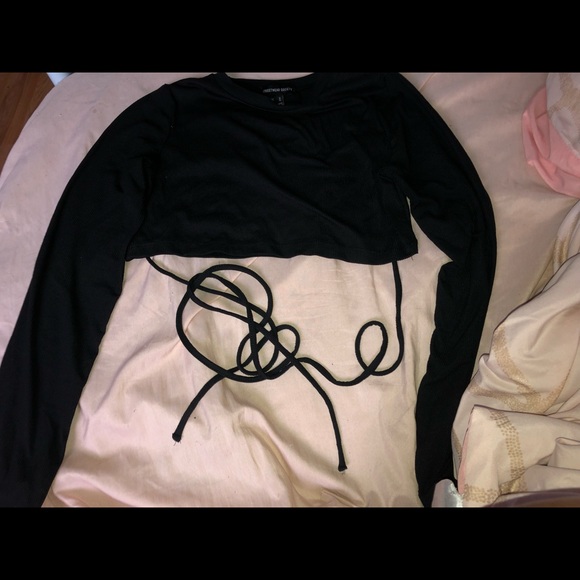 Cross cross black crop top - Picture 8 of 8